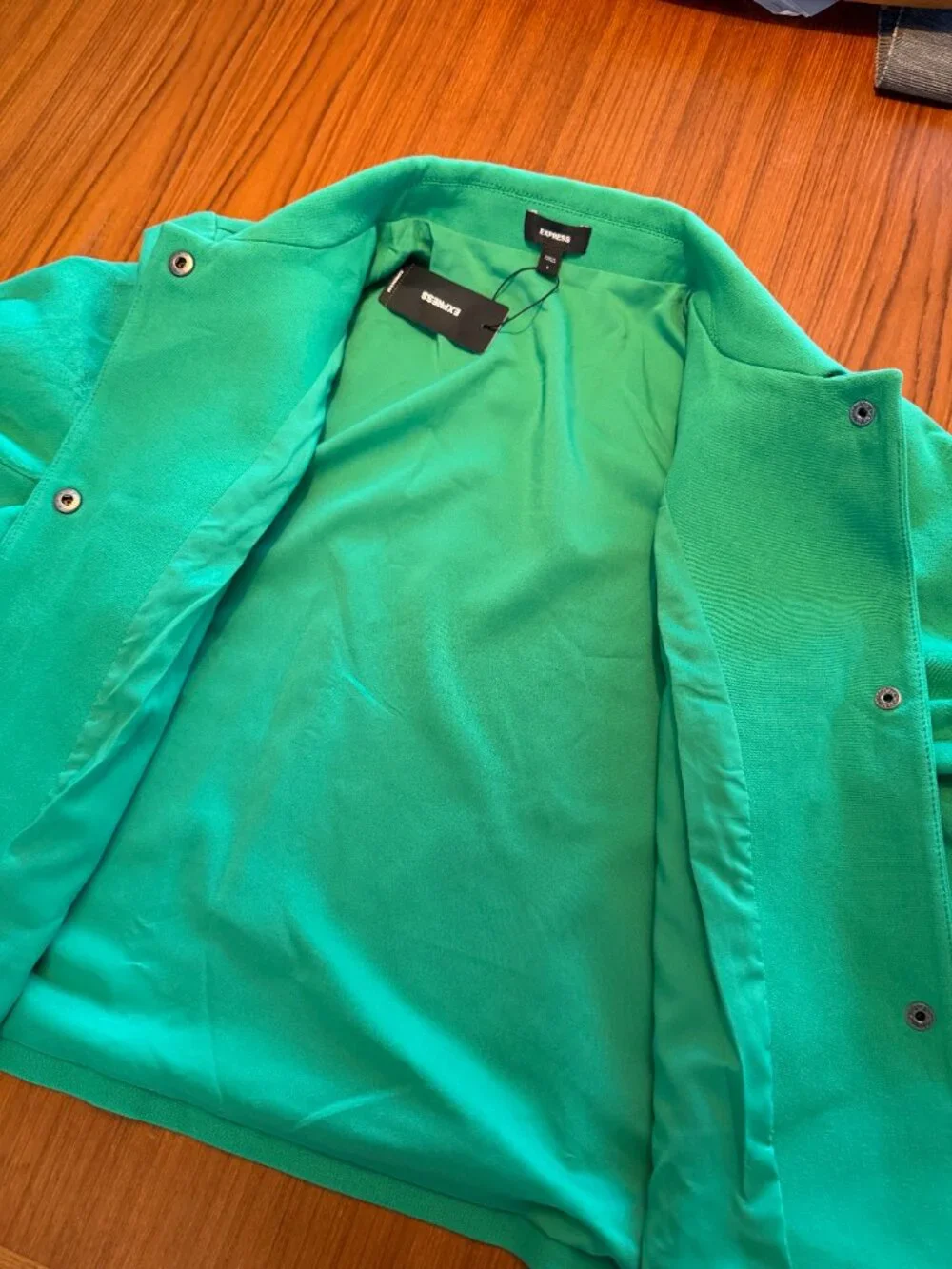 NWT Express Vibrant Green Cropped Utility Jacket - L